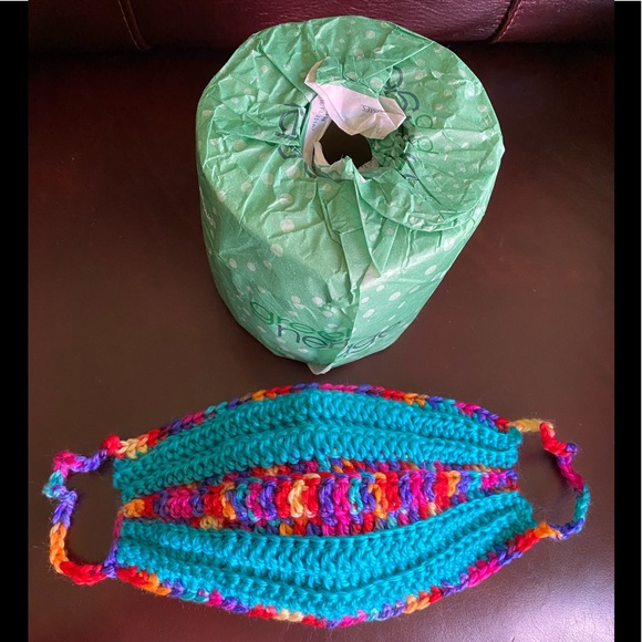 Hand-knitted Face Mask - Picture 7 of 12